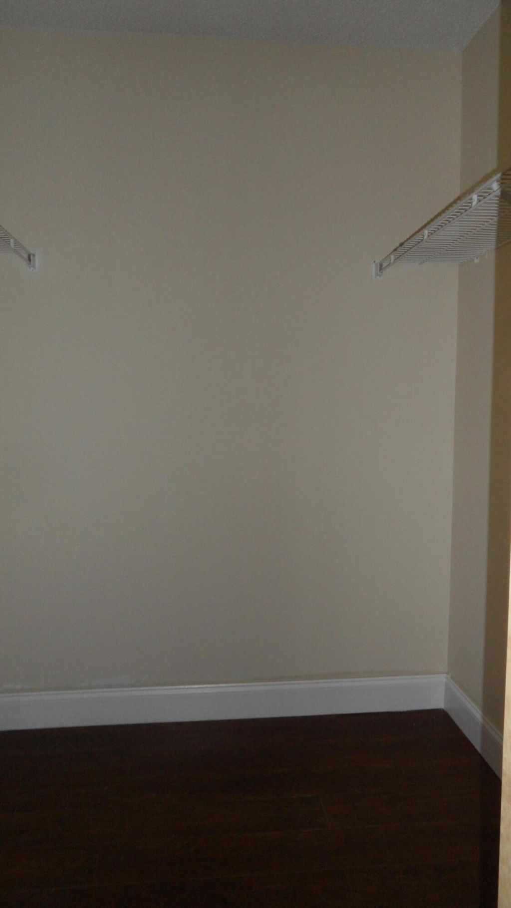 351 Palm Way W, Unit 201, Pembroke Pines, FL 33025 Photo