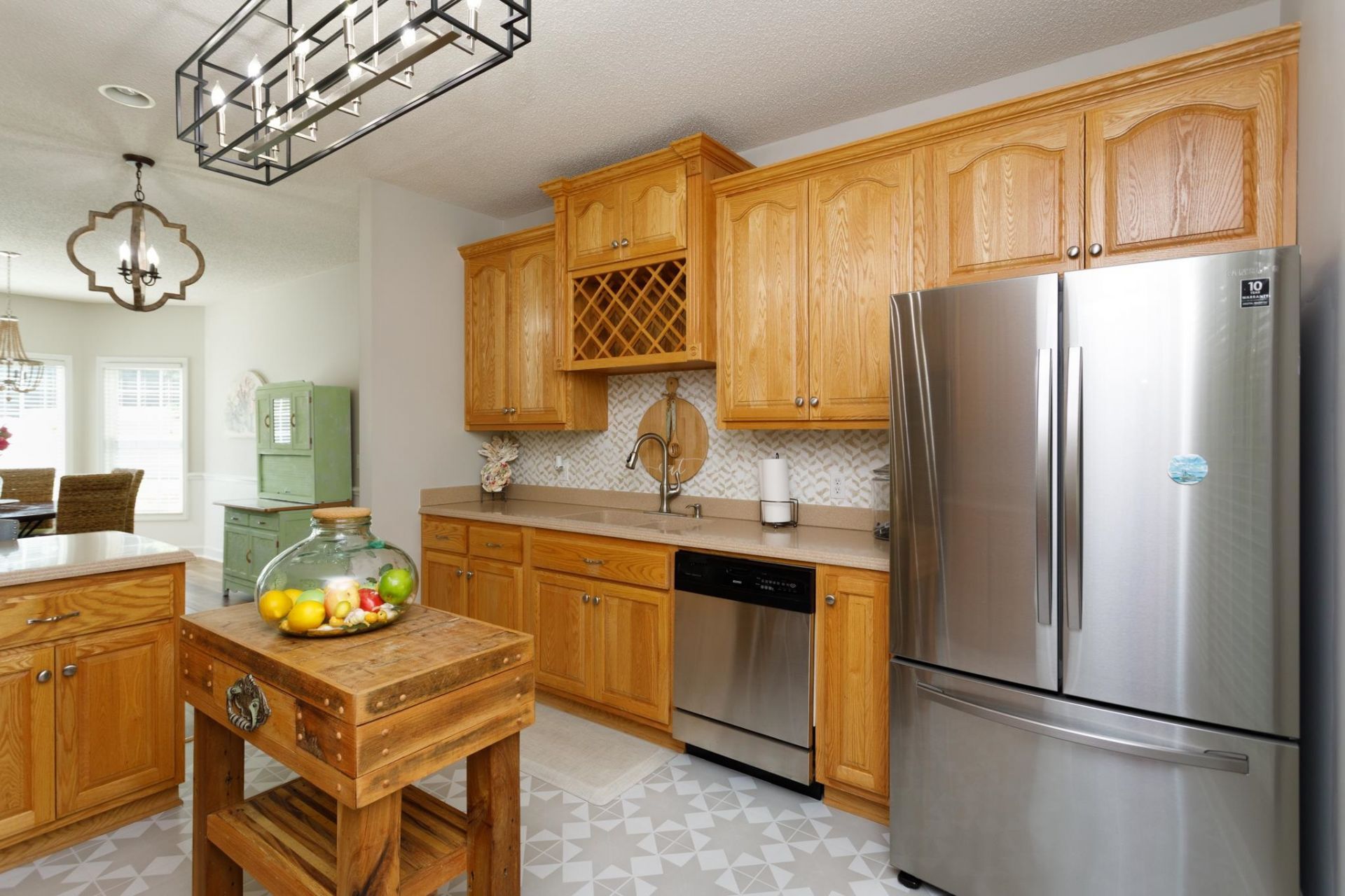 3200 Bryant St. Photo 16