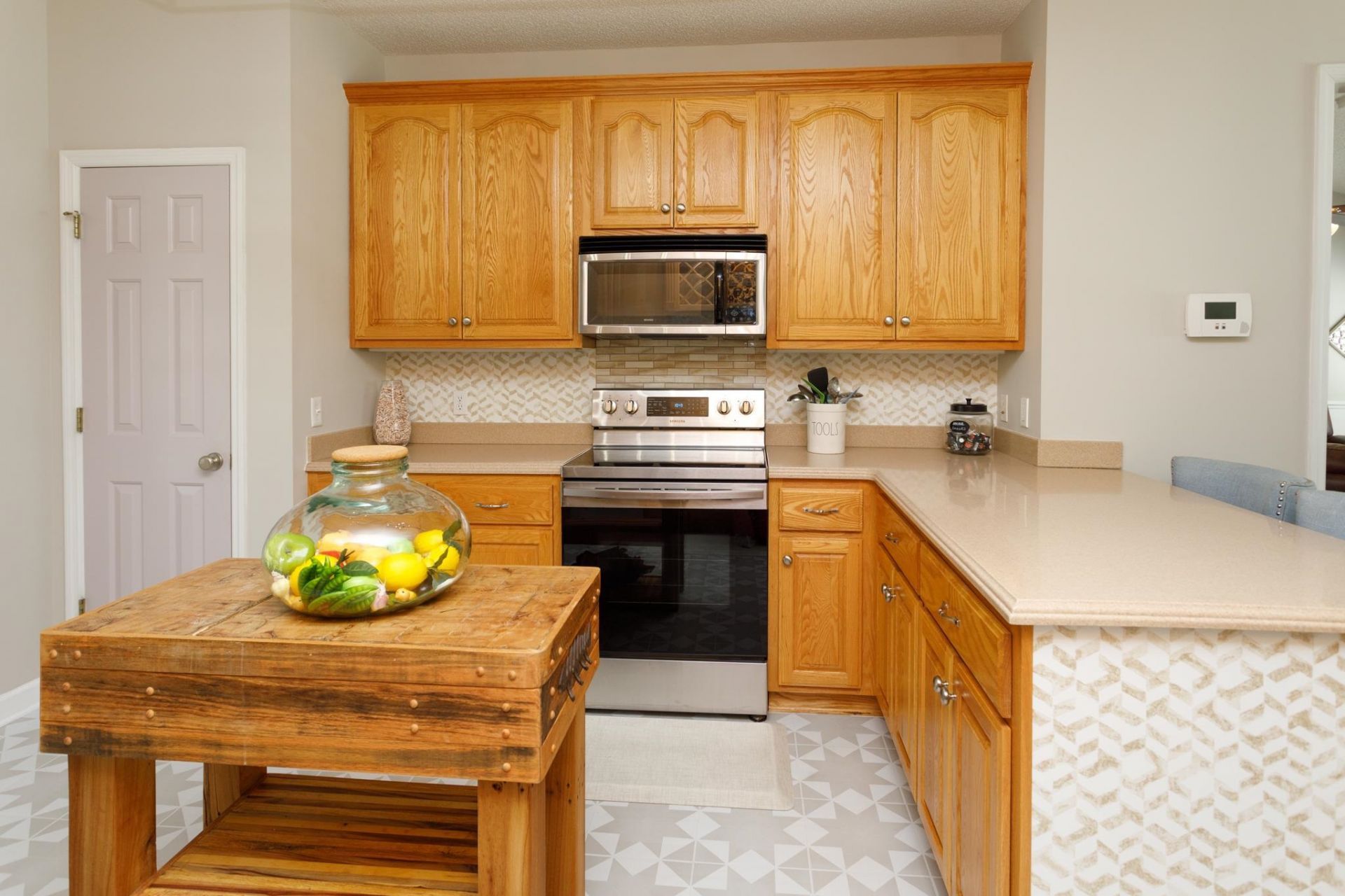 3200 Bryant St. Photo 19