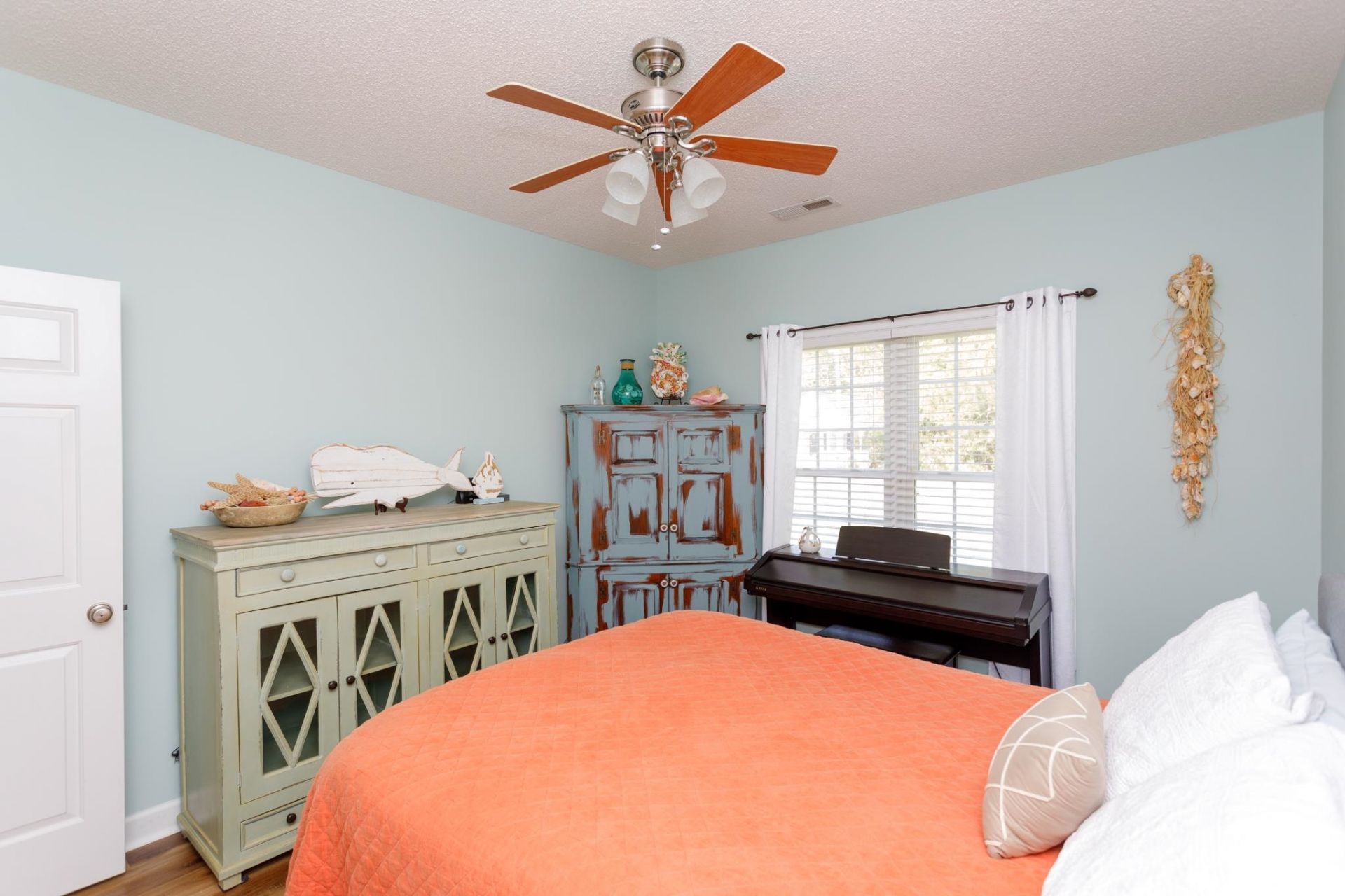 3200 Bryant St. Photo 31