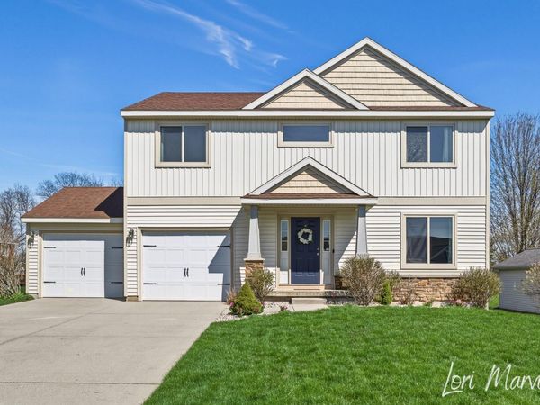 7586 E Morgan Lane SE, Caledonia, MI 49316