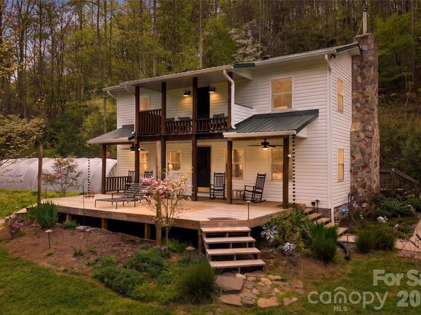 6470 Stone Mountain Road , Lenoir, NC 28645