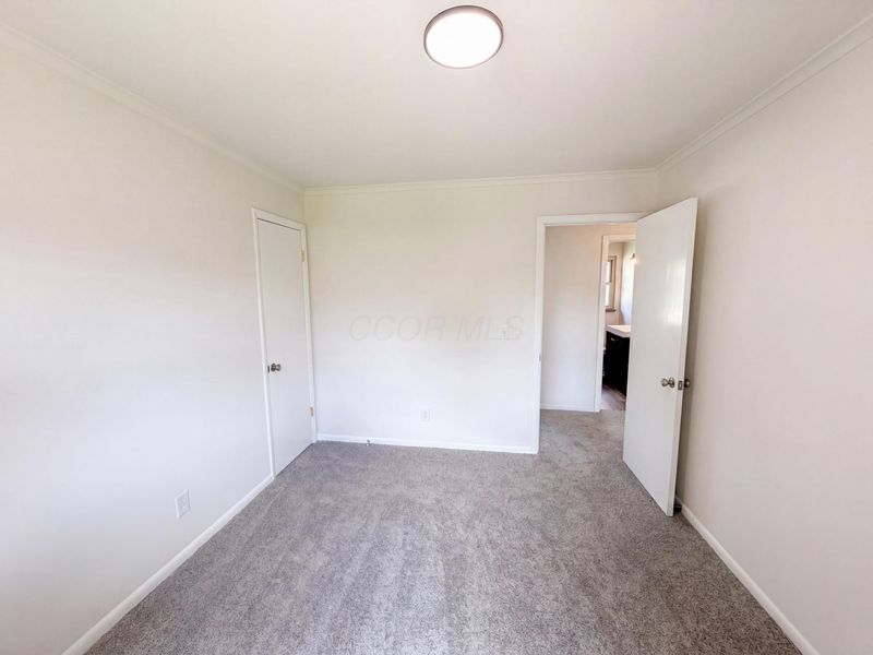 2839 Homecomer Drive , Grove City, OH 43123 Photo 4