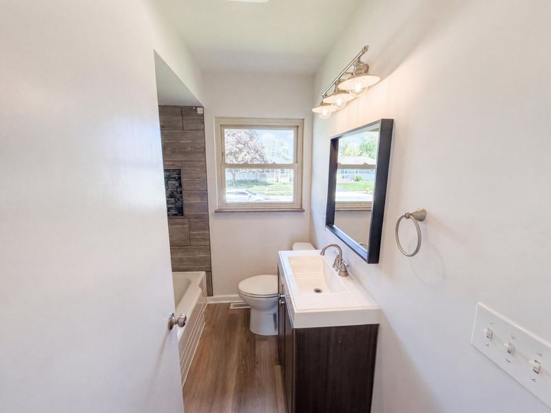 2839 Homecomer Drive , Grove City, OH 43123 Photo 6