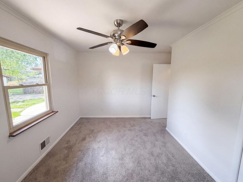 2839 Homecomer Drive , Grove City, OH 43123 Photo 8