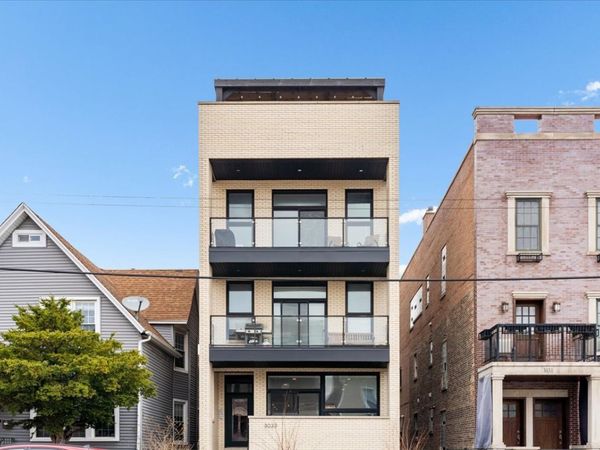 3033 N Clybourn Avenue , Unit 1, Chicago, IL 60618