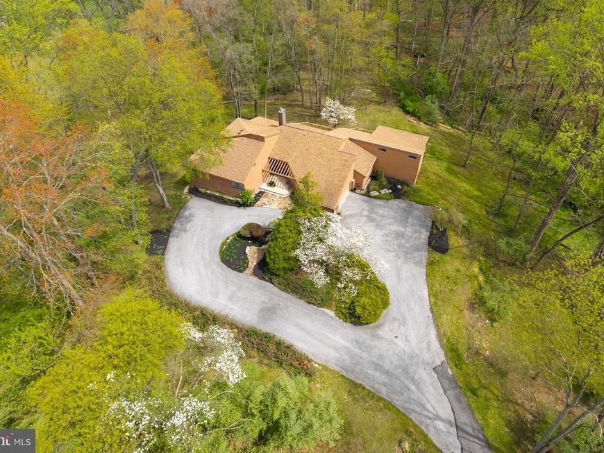 14 Buttonwood Drive , Chadds Ford, PA 19317 Main Photo