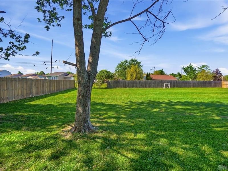 2476 Bradshire, Miami Township, OH 45342 Photo 5