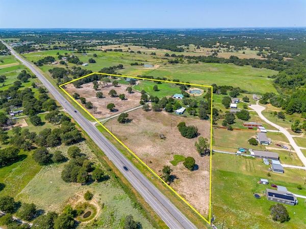 7726 W Highway 199 , Springtown, TX 76082