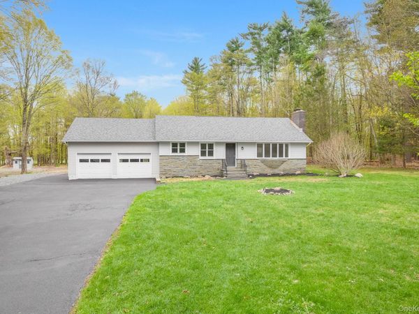 34 Van Buskirk Road, Saugerties, NY 12477