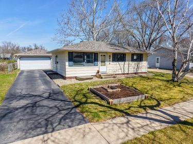 979 18th Street SE, Rochester, MN 55904