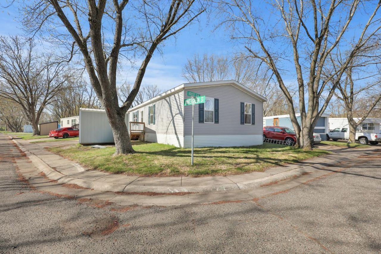 1104 101st Lane Nw, Coon Rapids, MN 55433 Main Photo