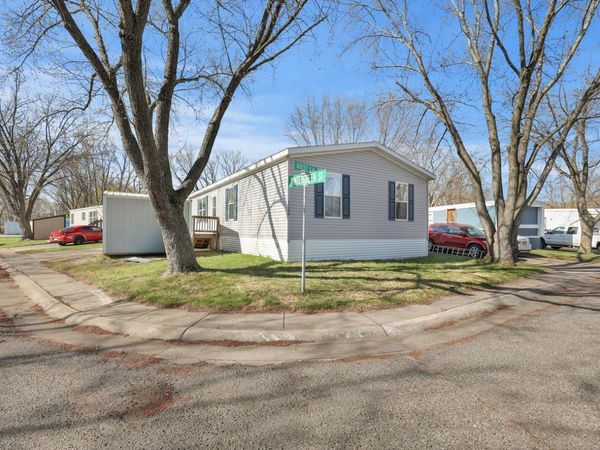 1104 101st Lane NW, Coon Rapids, MN 55433