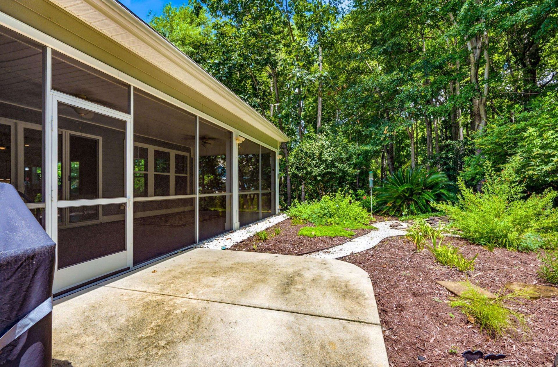 242 Hyacinth Loop Photo 63