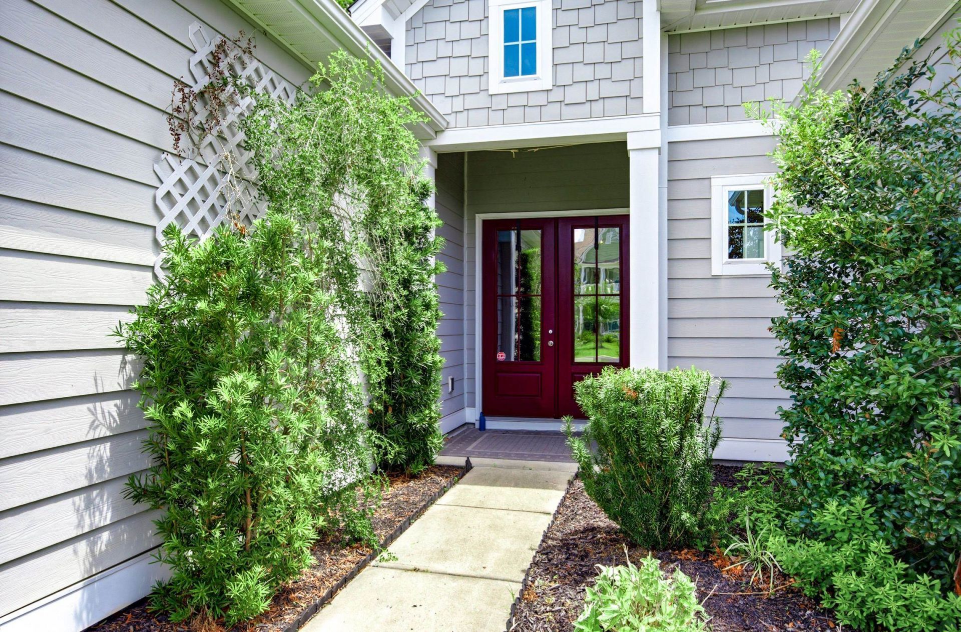 242 Hyacinth Loop Photo 66