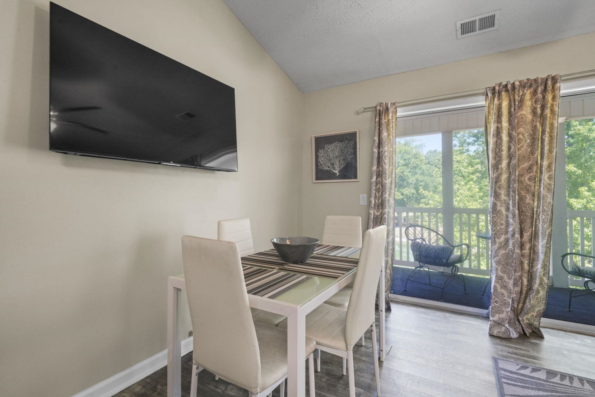 533 White River Dr. Photo 20