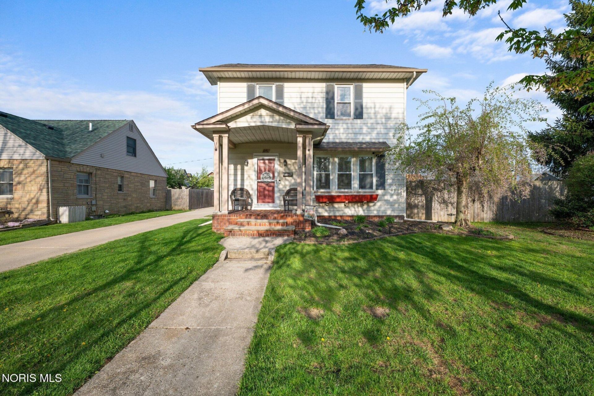 641 Ansonia Street, Oregon, OH 43616 Main Photo