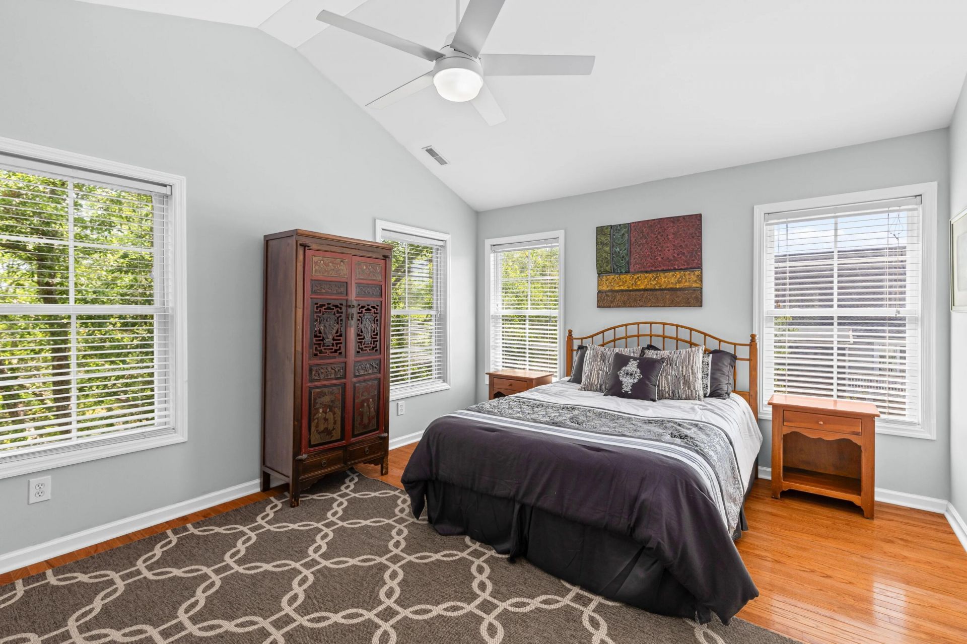 408 Milner Court Photo 18