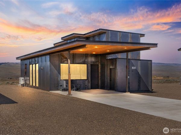 202 Rattlesnake Point NW, Quincy, WA 98848