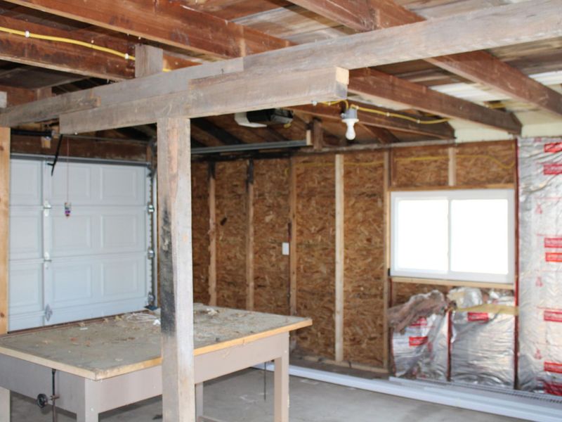 318 E Main Street, Bradford, OH 45308 Photo 12