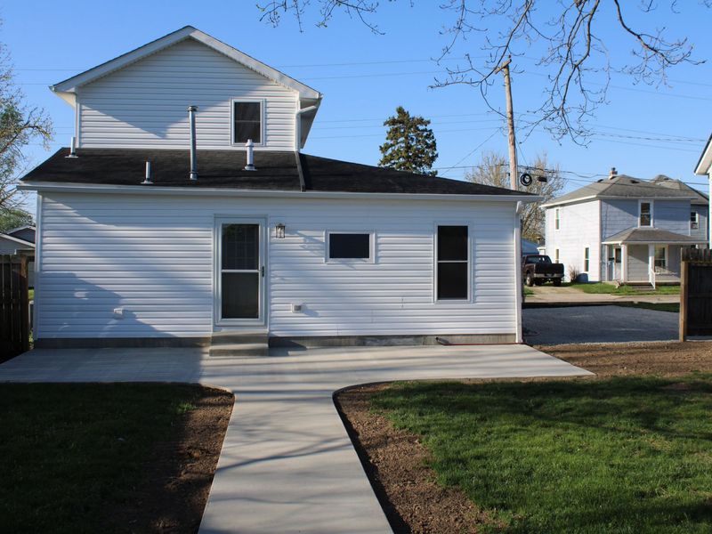 318 E Main Street, Bradford, OH 45308 Photo 7