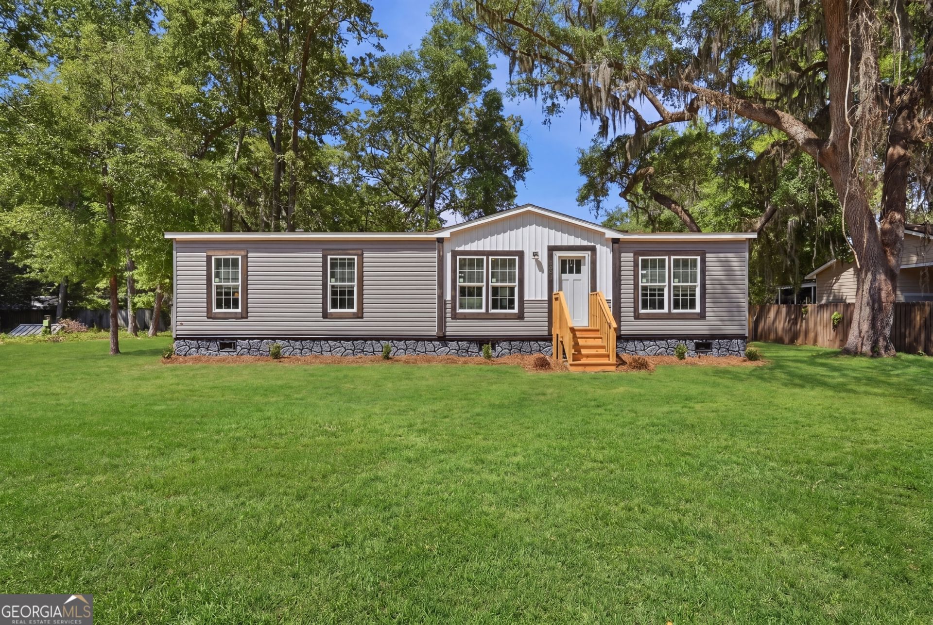 161 Cc Jones Avenue, Midway, GA 31320 Main Photo