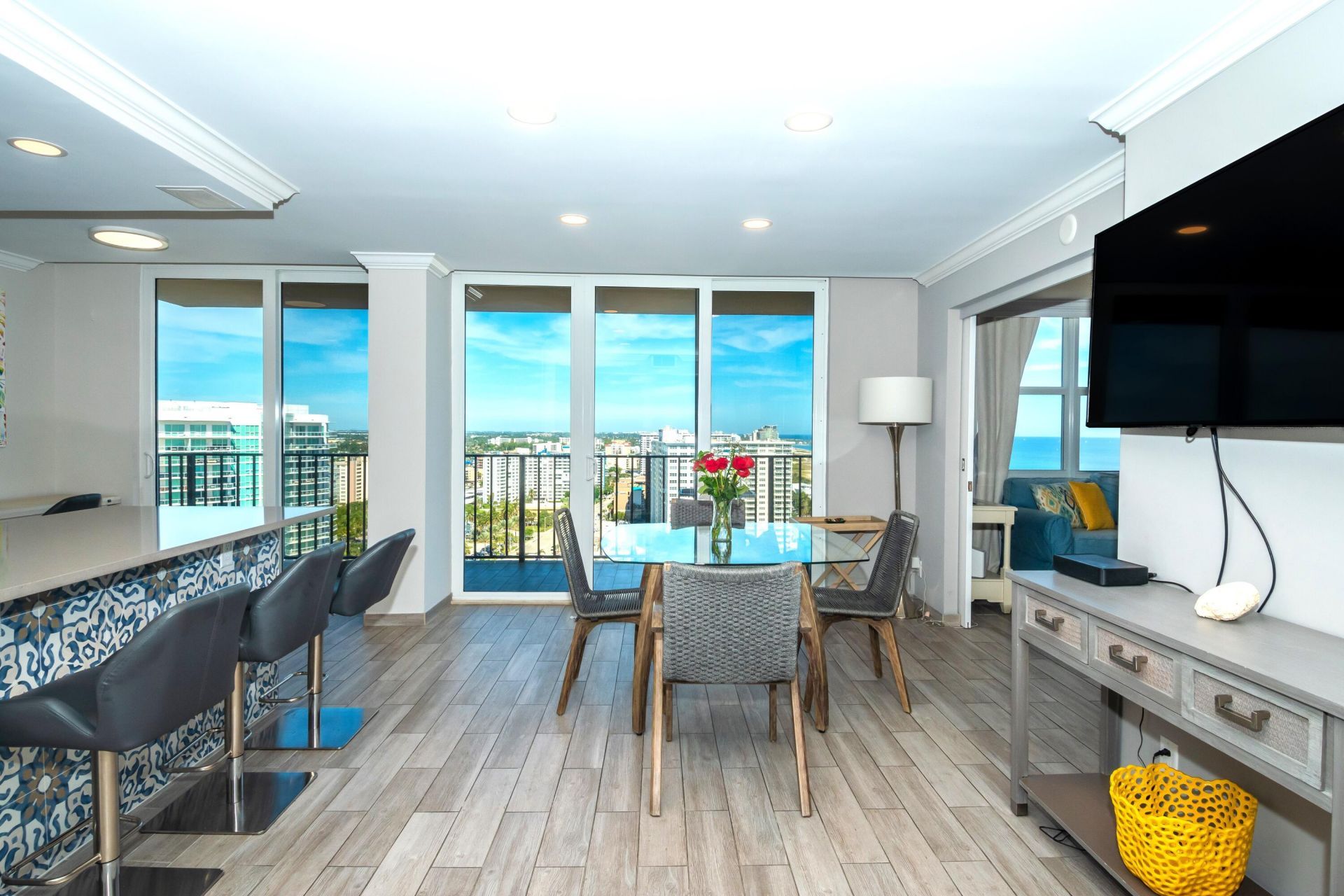101 Briny Avenue, Unit 2207, Pompano Beach, FL 33062 Photo