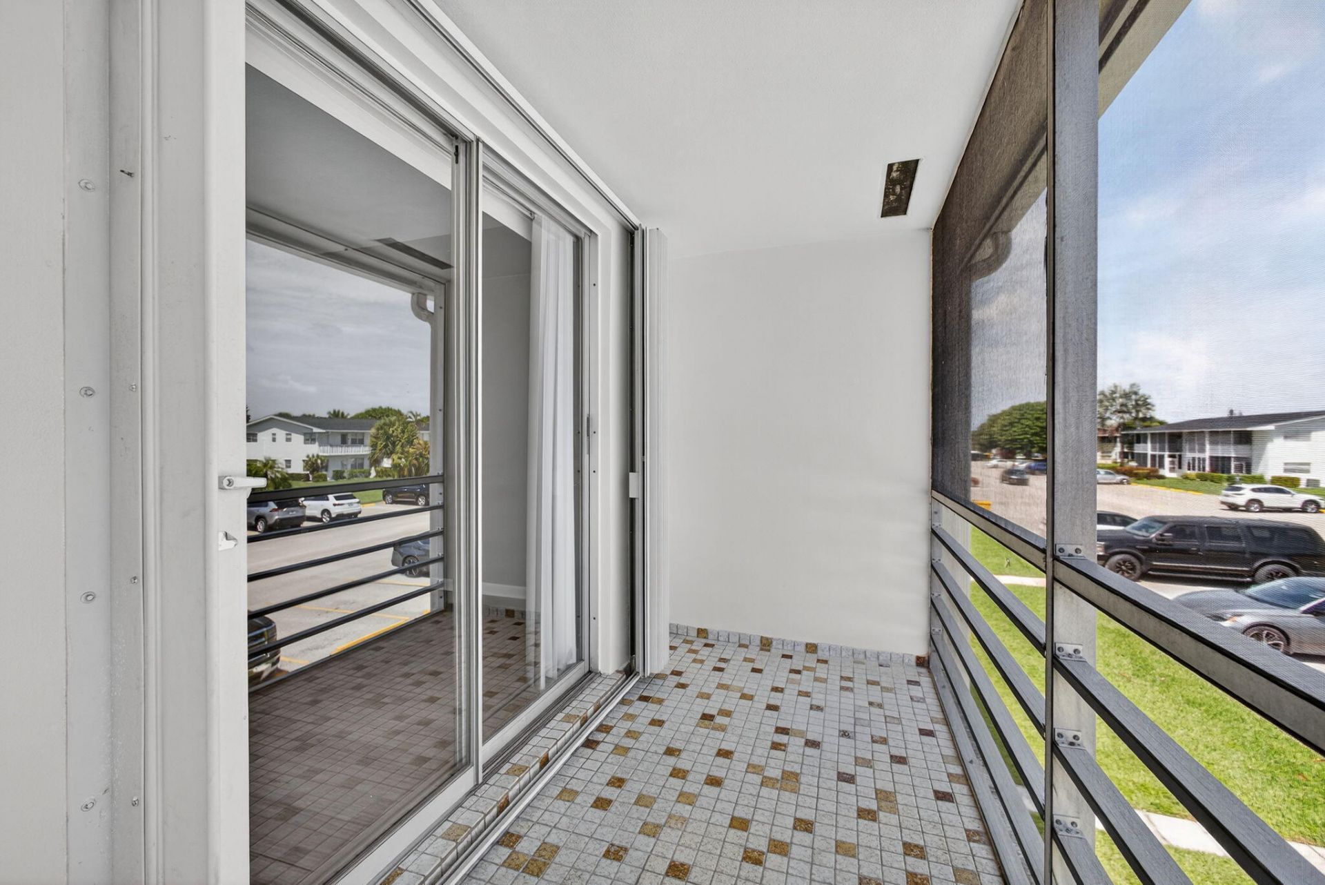 42 Easthampton B, West Palm Beach, FL 33417 Photo