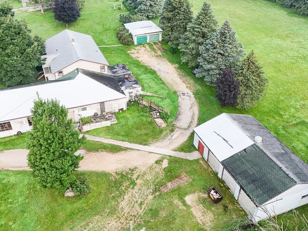 7916 W Pines Road , Polo, IL 61064