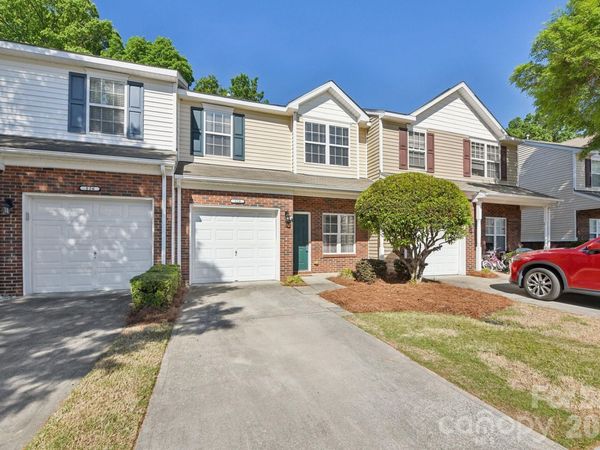 124 Clydesdale Court , Matthews, NC 28104
