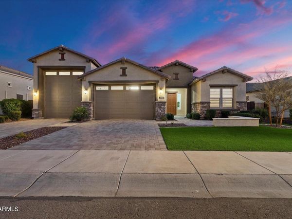 7403 W Lisbon Lane, Peoria, AZ 85381