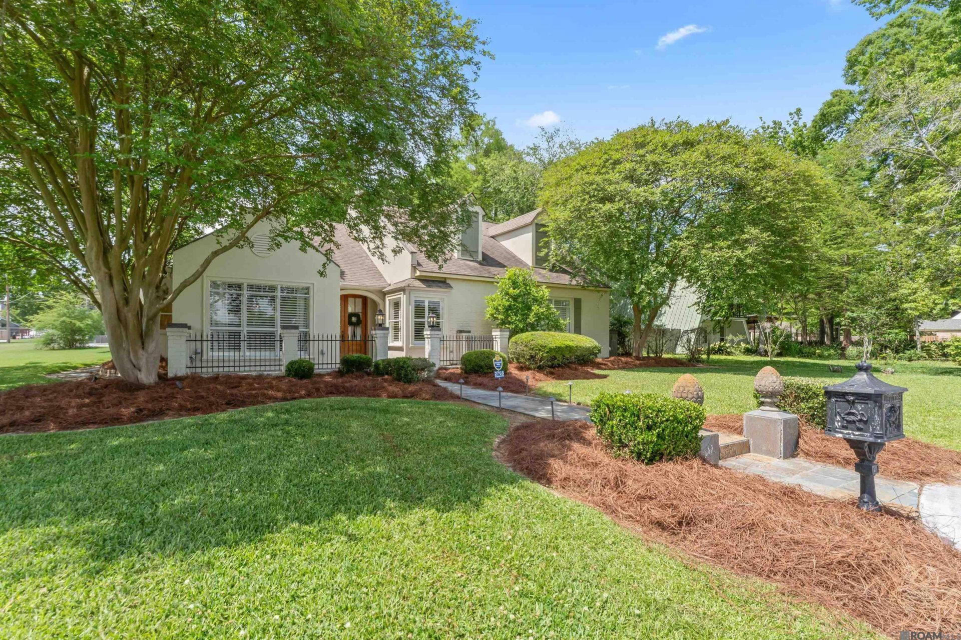 2768 Brentwood Dr, Baton Rouge, LA 70809 Main Photo