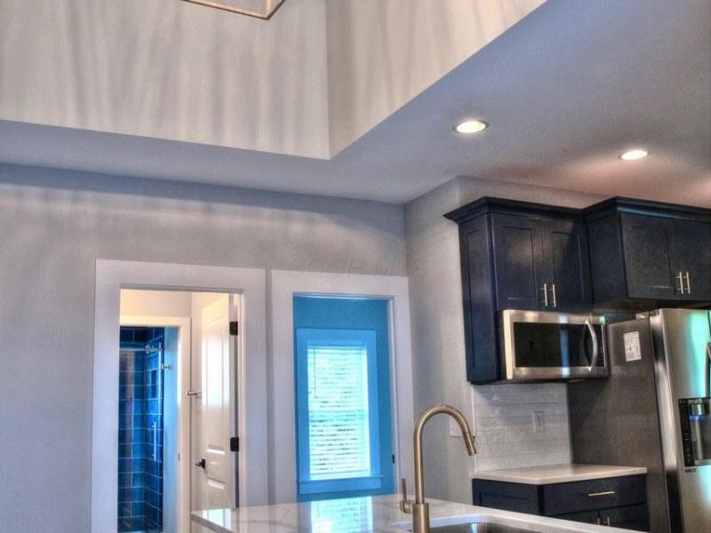 76 W Starr Avenue , Columbus, OH 43201 Photo 2