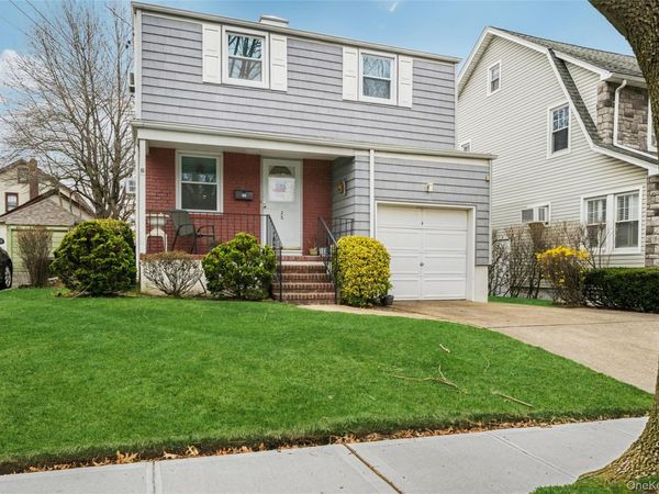 25 Adelaide Street, Floral Park, NY 11001