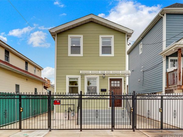 9977 164th Drive, Howard Beach, NY 11414