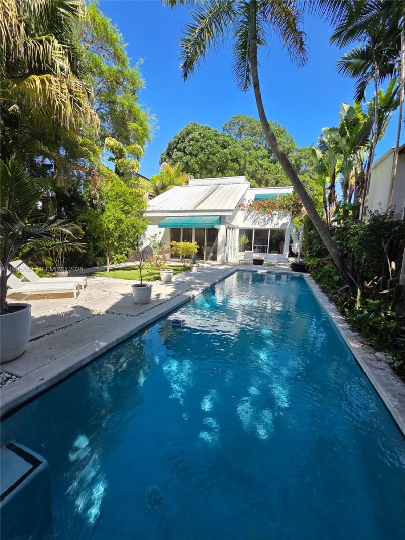 2848 SW 22nd Ave , Miami, FL 33133 Photo