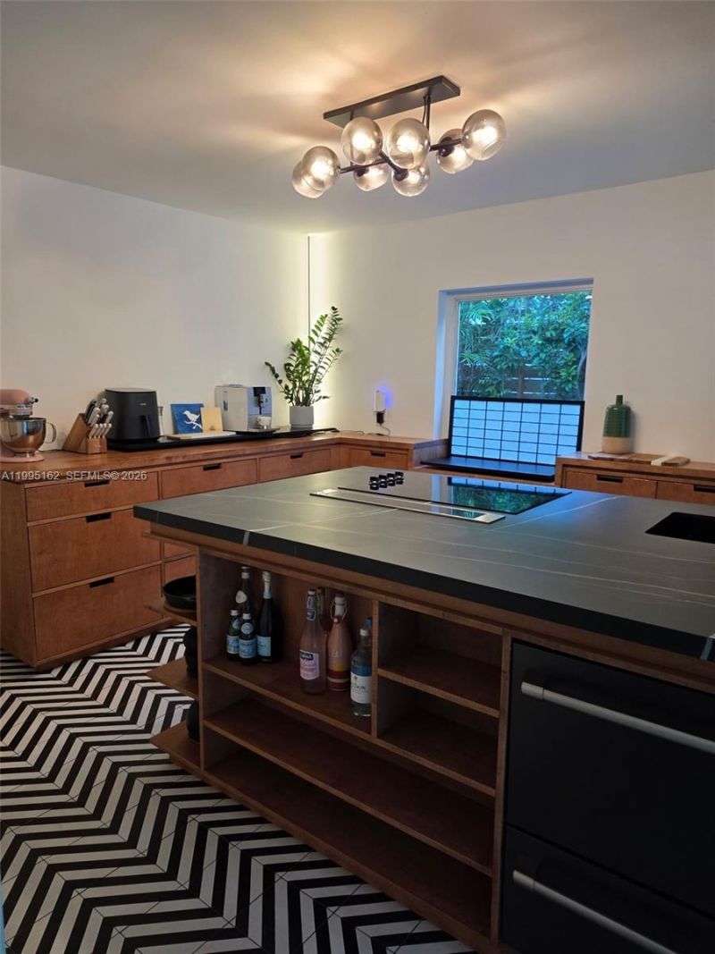 2848 SW 22nd Ave , Miami, FL 33133 Photo