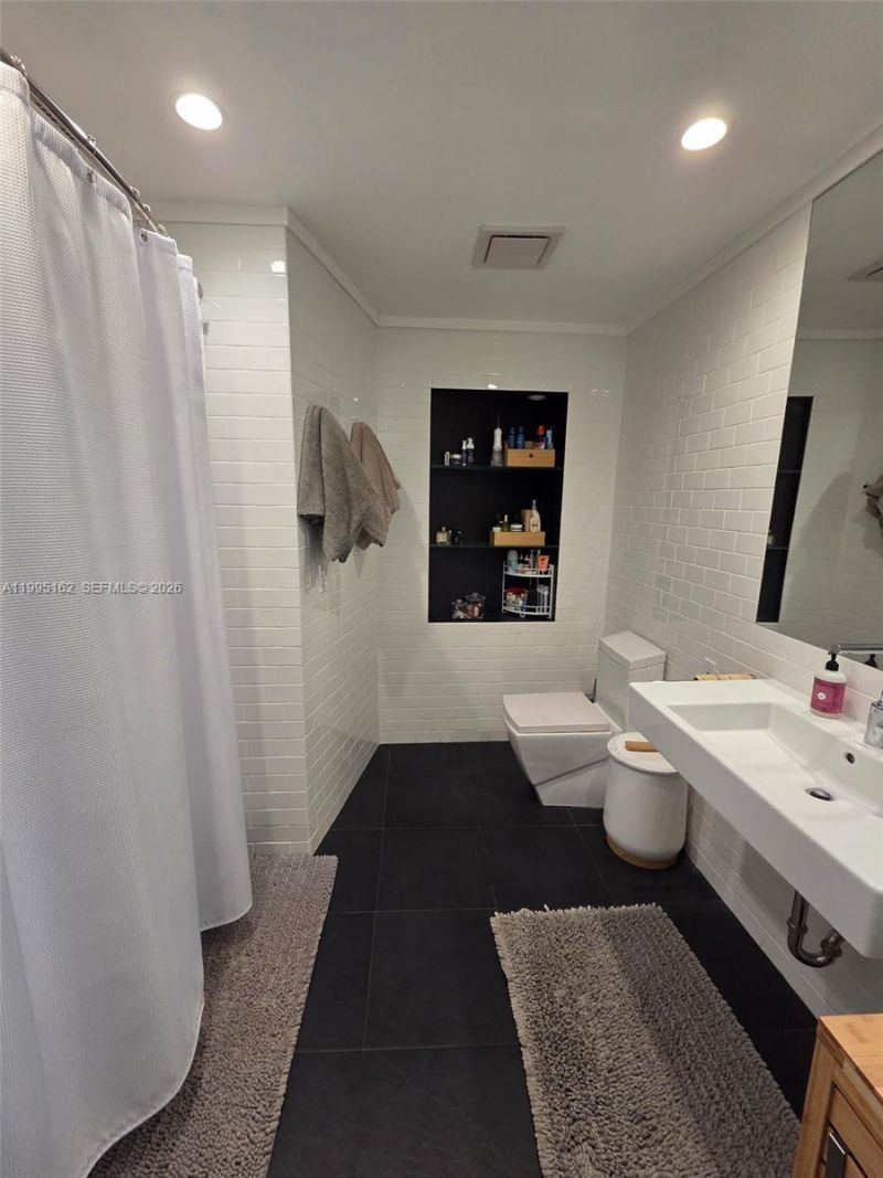 2848 SW 22nd Ave , Miami, FL 33133 Photo