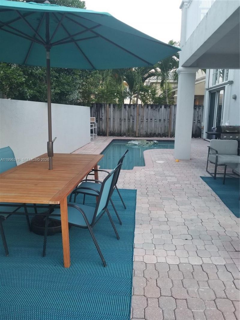 4719 NW 96th Pl , Doral, FL 33178 Photo