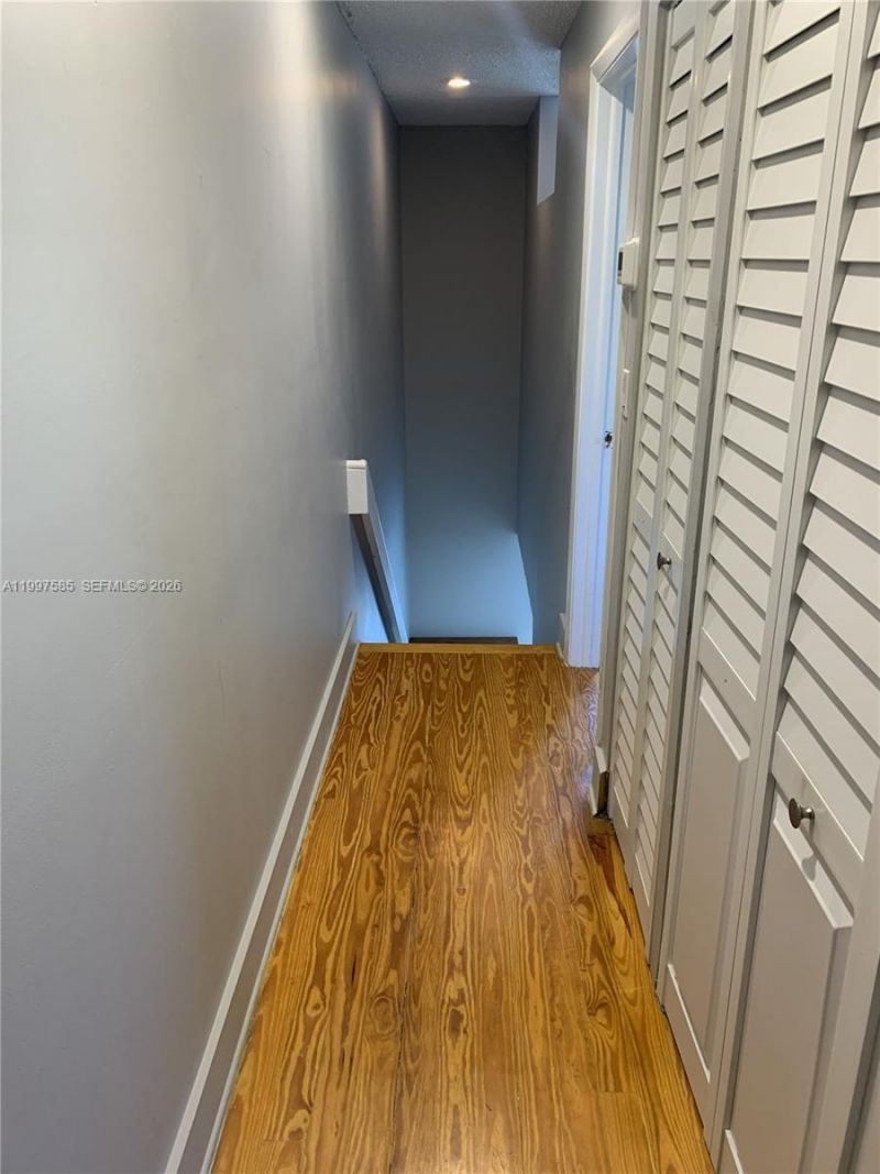 690 SE 23rd Ave, Unit 4, Pompano Beach, FL 33062 Photo