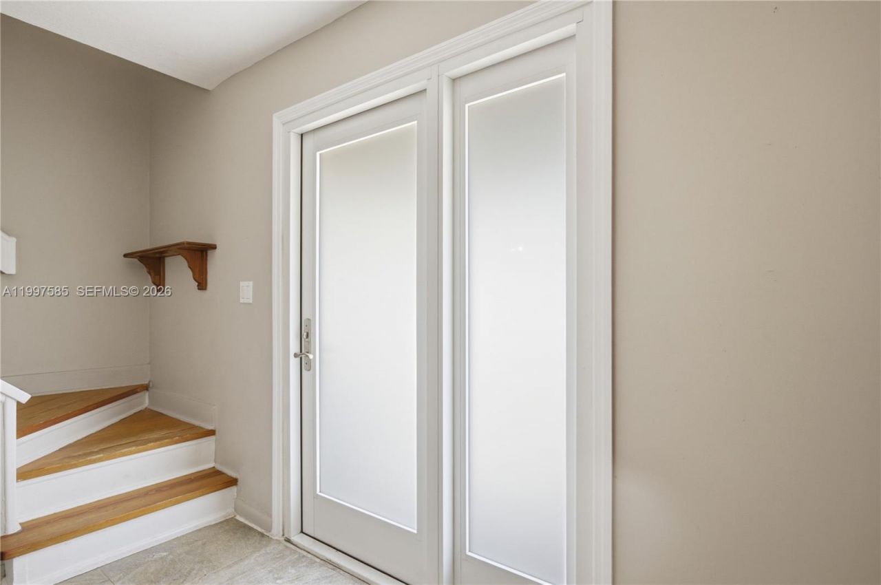 690 SE 23rd Ave, Unit 4, Pompano Beach, FL 33062 Photo