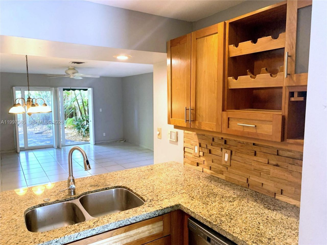 690 SE 23rd Ave, Unit 4, Pompano Beach, FL 33062 Photo