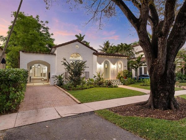 909 Roderigo Ave , Coral Gables, FL 33134