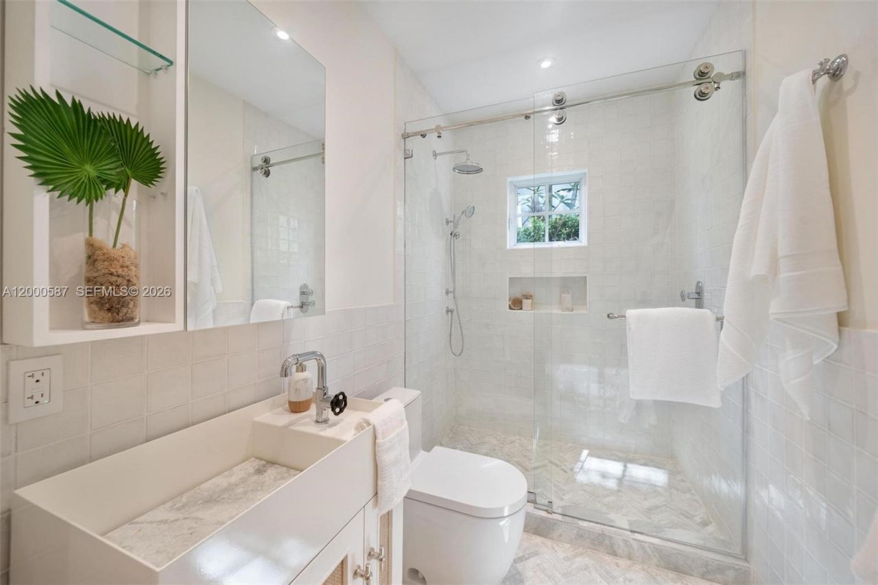 909 Roderigo Ave, Coral Gables, FL 33134 Photo