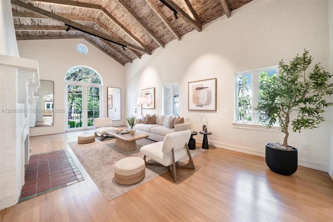 909 Roderigo Ave, Coral Gables, FL 33134 Photo