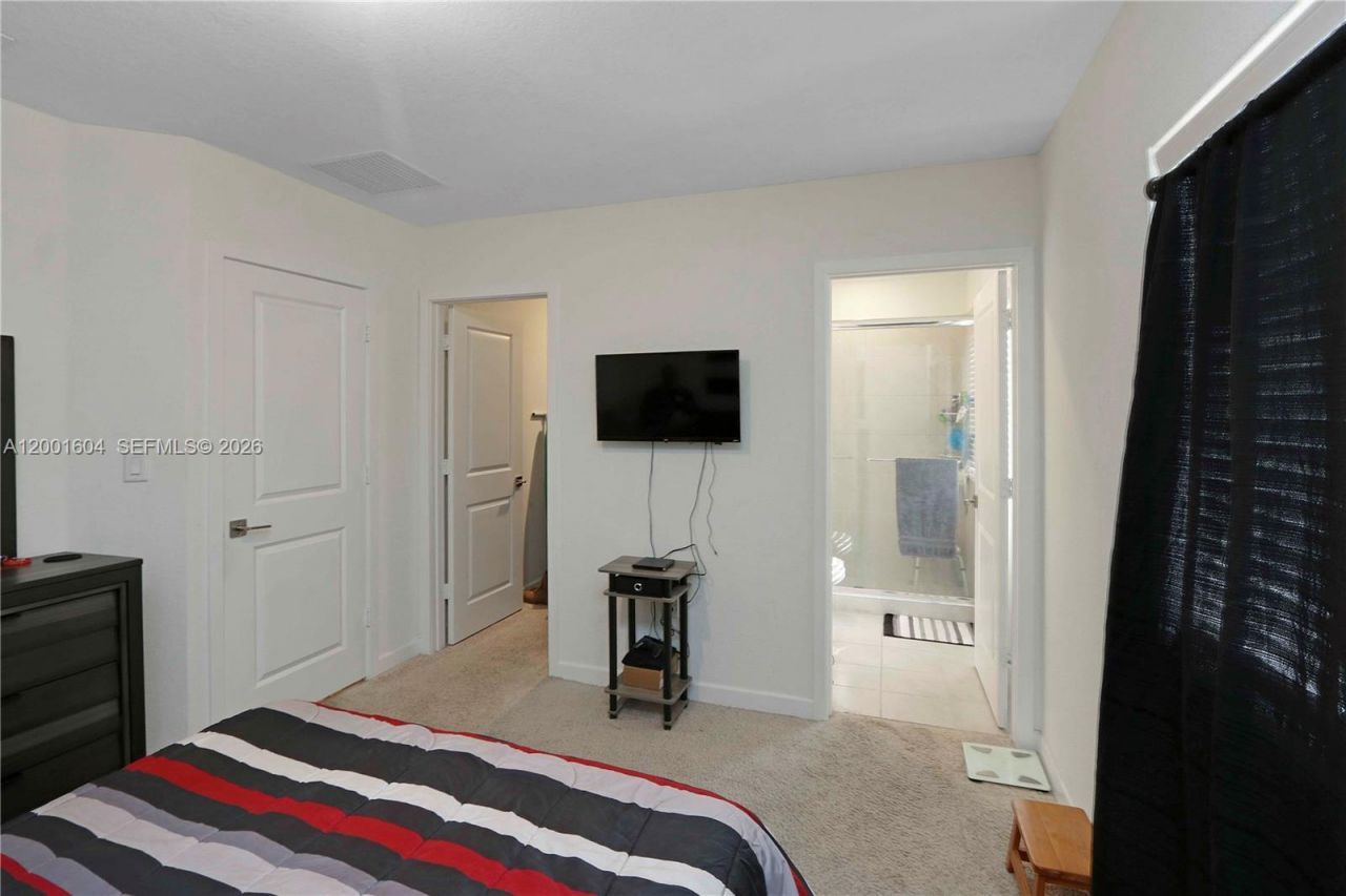 2432 SE 10th Ct, Unit ., Homestead, FL 33035 Photo