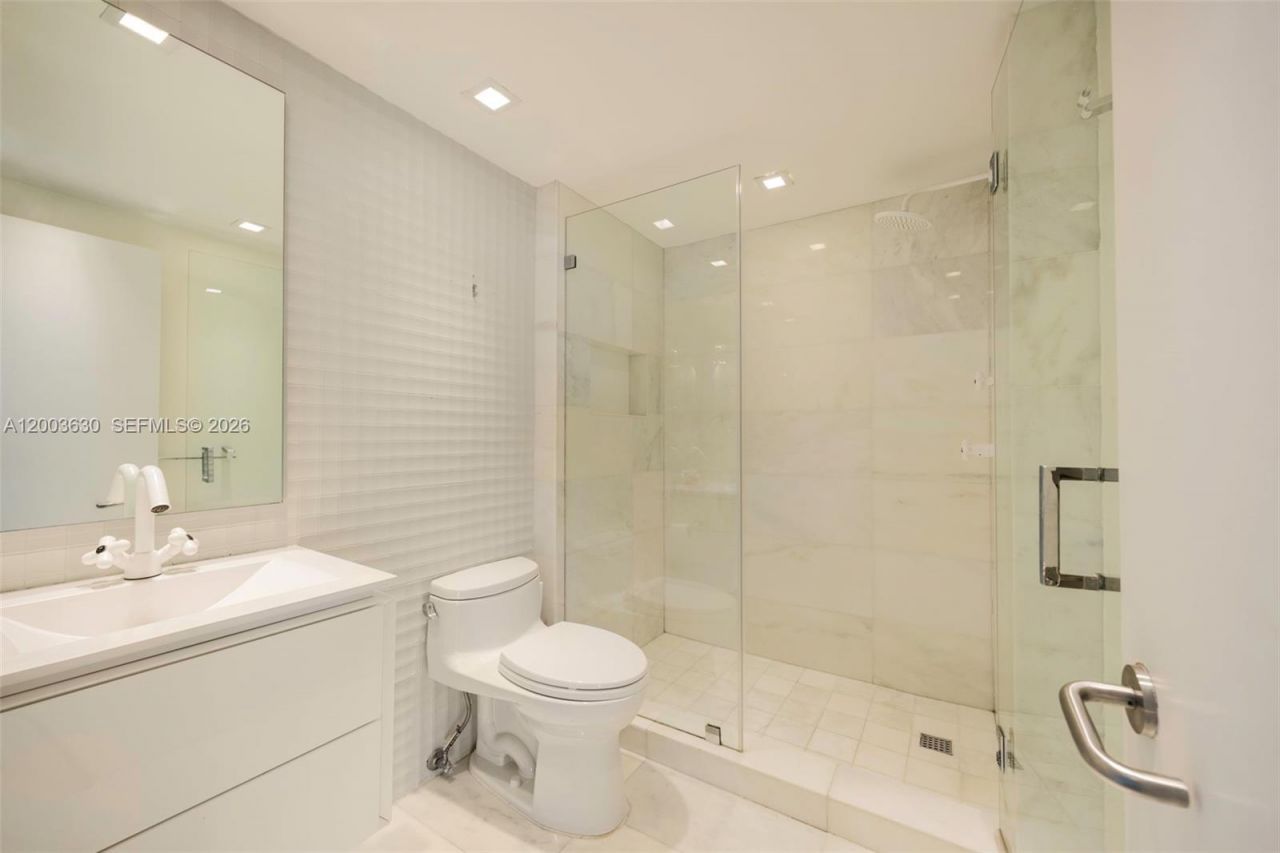 2127 Brickell Ave, Unit 1805, Miami, FL 33129 Photo