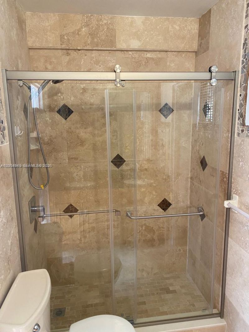 9455 Bay Harbor Ter, Unit 7S, Bay Harbor Islands, FL 33154 Photo