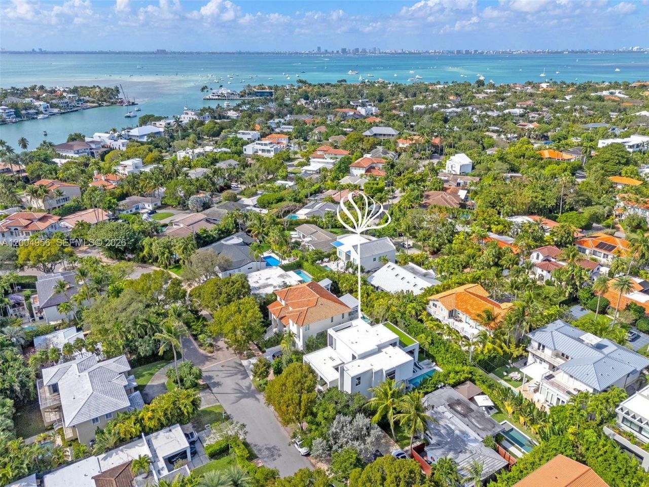 285 W Mashta Dr, Key Biscayne, FL 33149 Photo