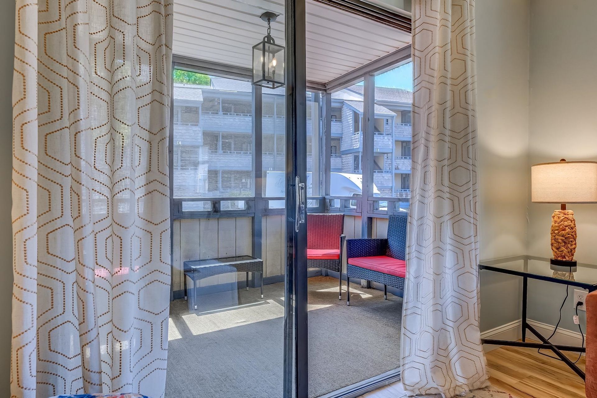 250 Maison Dr.  Photo 10